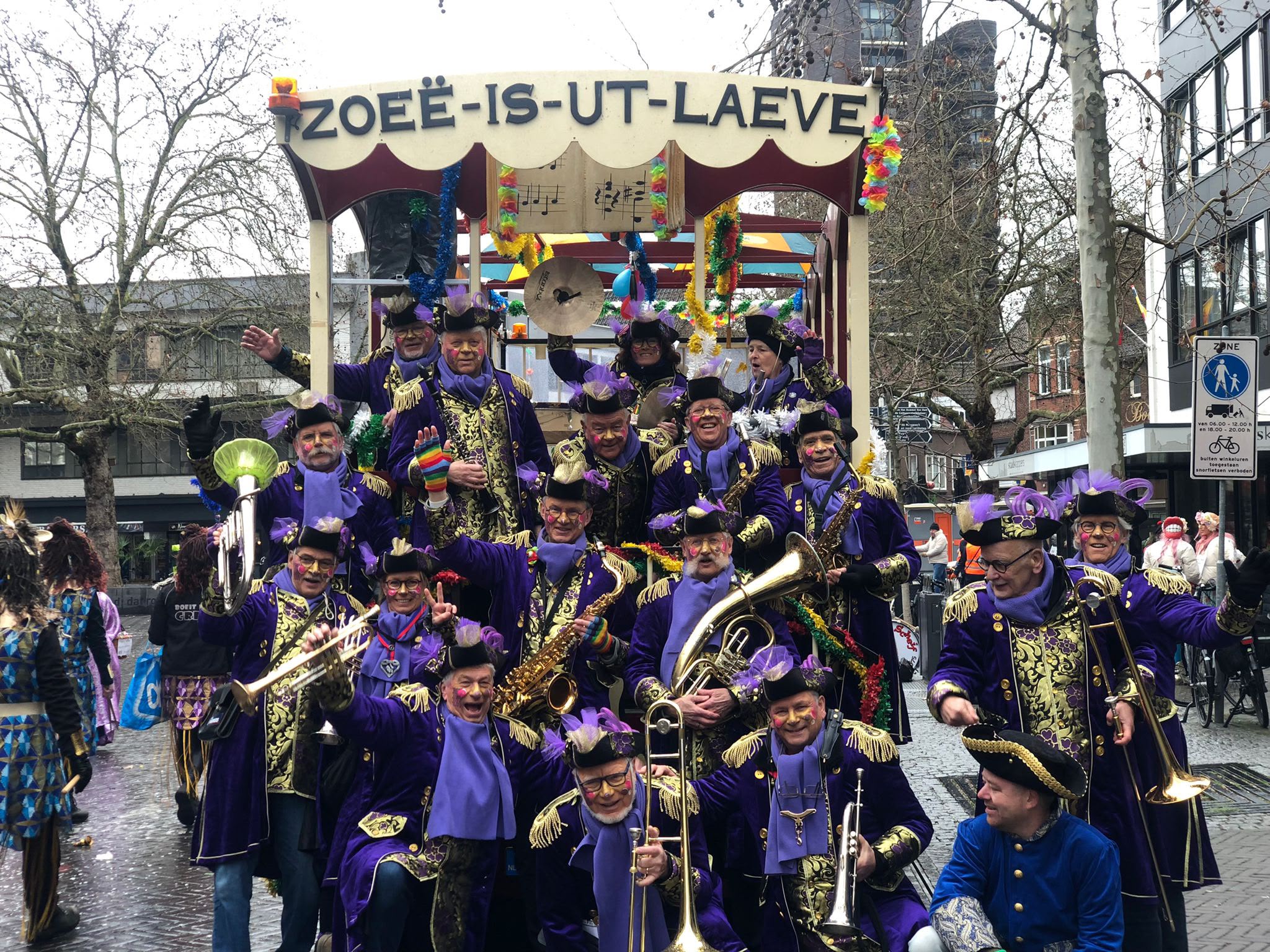 Zoeë is ut Leave Venlo